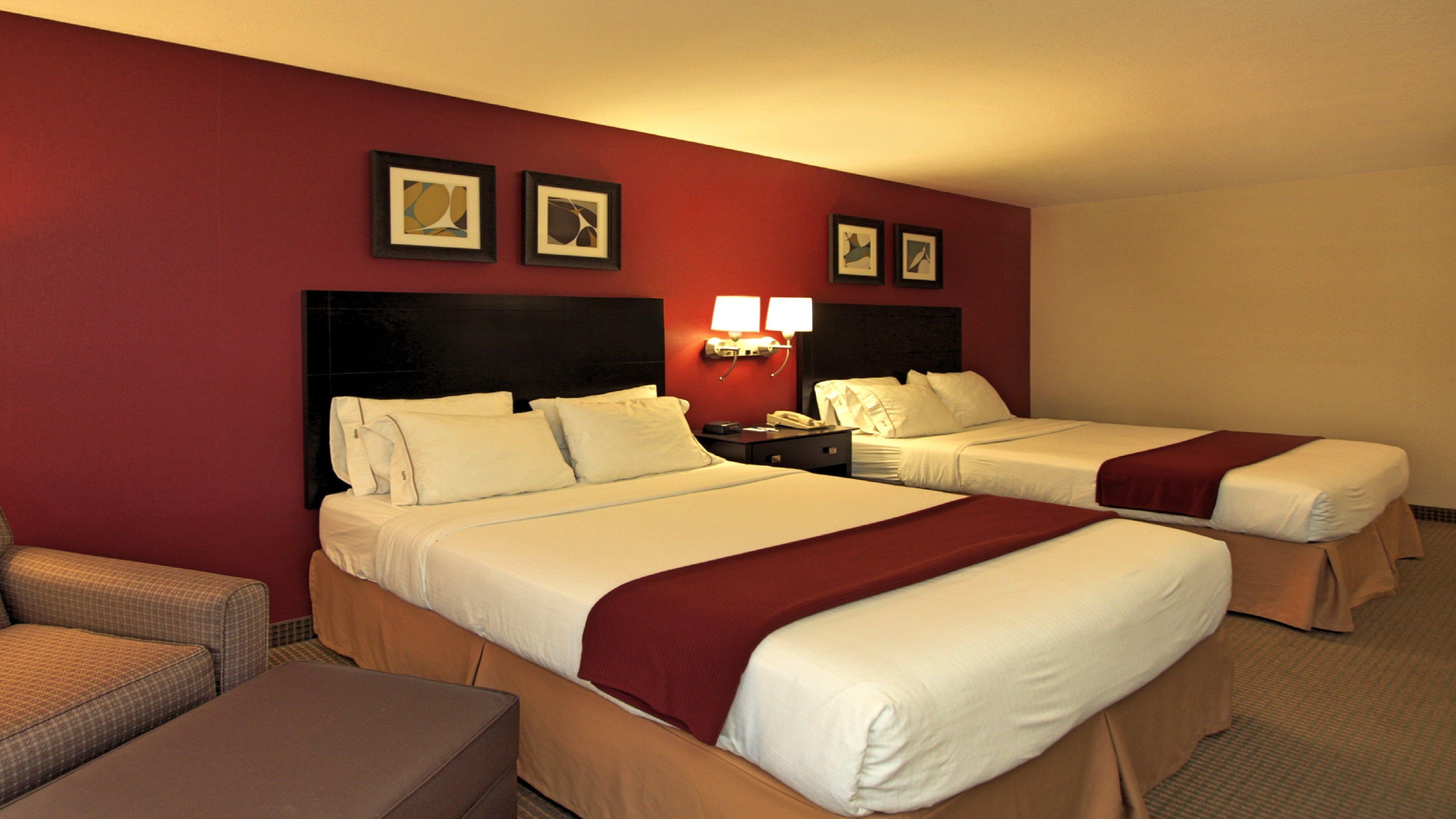 Holiday Inn Express Hotel & Suites Defiance By Ihg Exterior foto